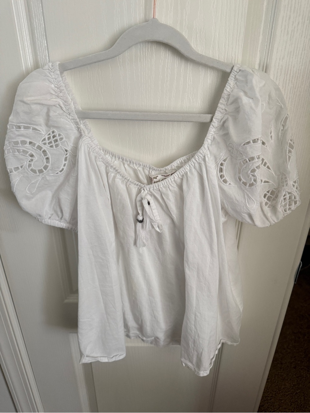 Vici collection Women’s White Puff Sleeve Peasant Blouse with Cutwork Detail
